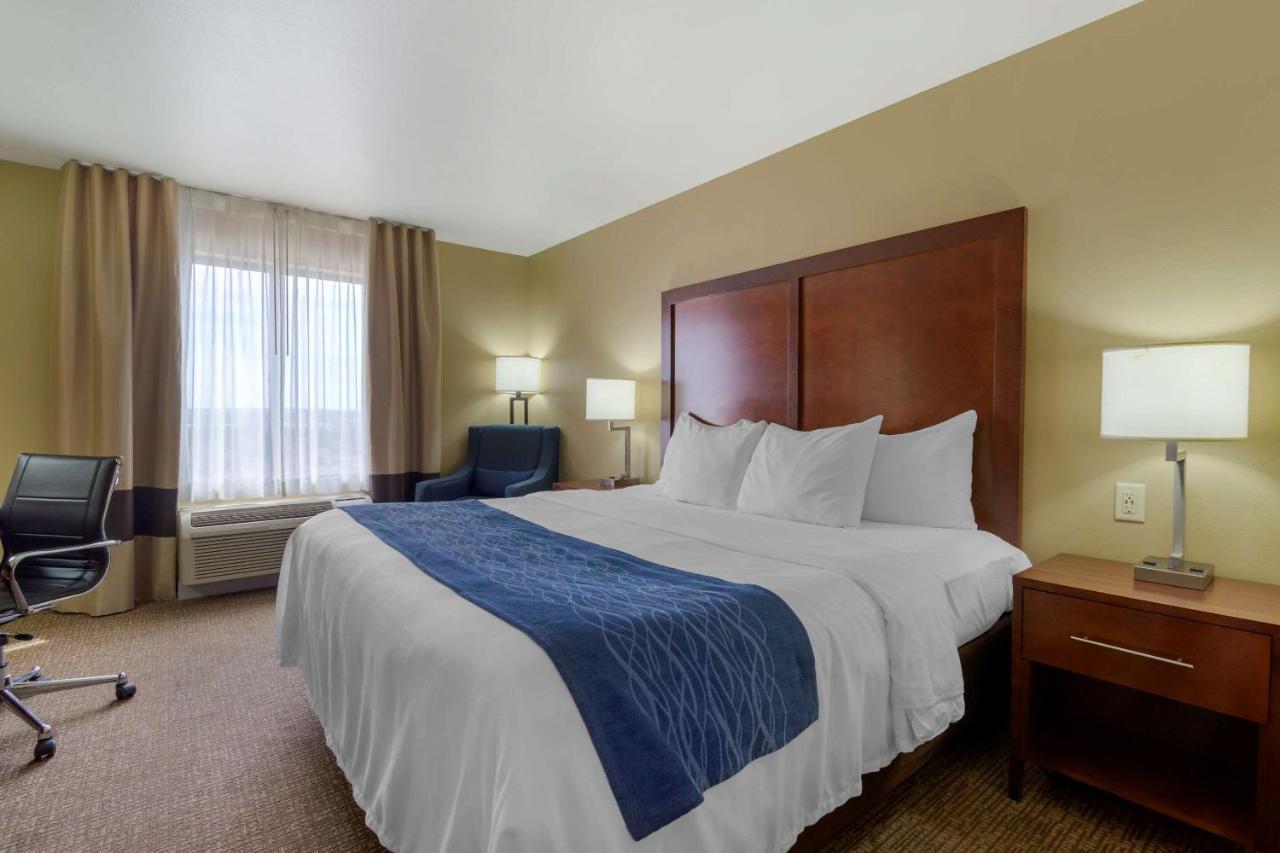 Comfort Inn&Suites Mandan - Bismarck Extérieur photo