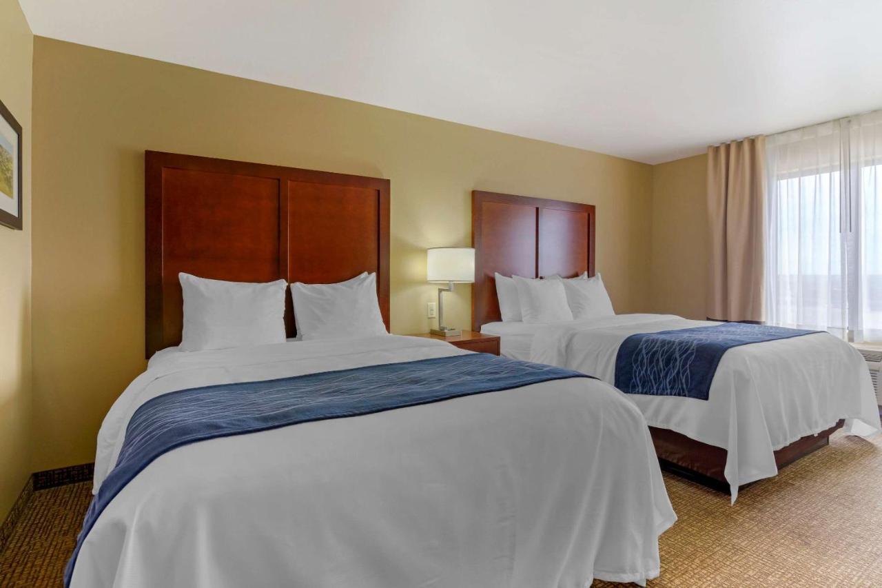 Comfort Inn&Suites Mandan - Bismarck Extérieur photo
