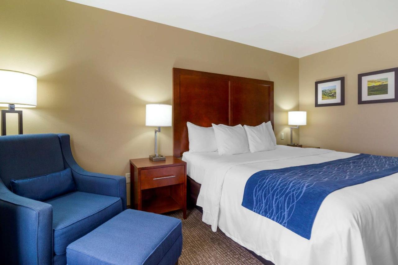 Comfort Inn&Suites Mandan - Bismarck Extérieur photo