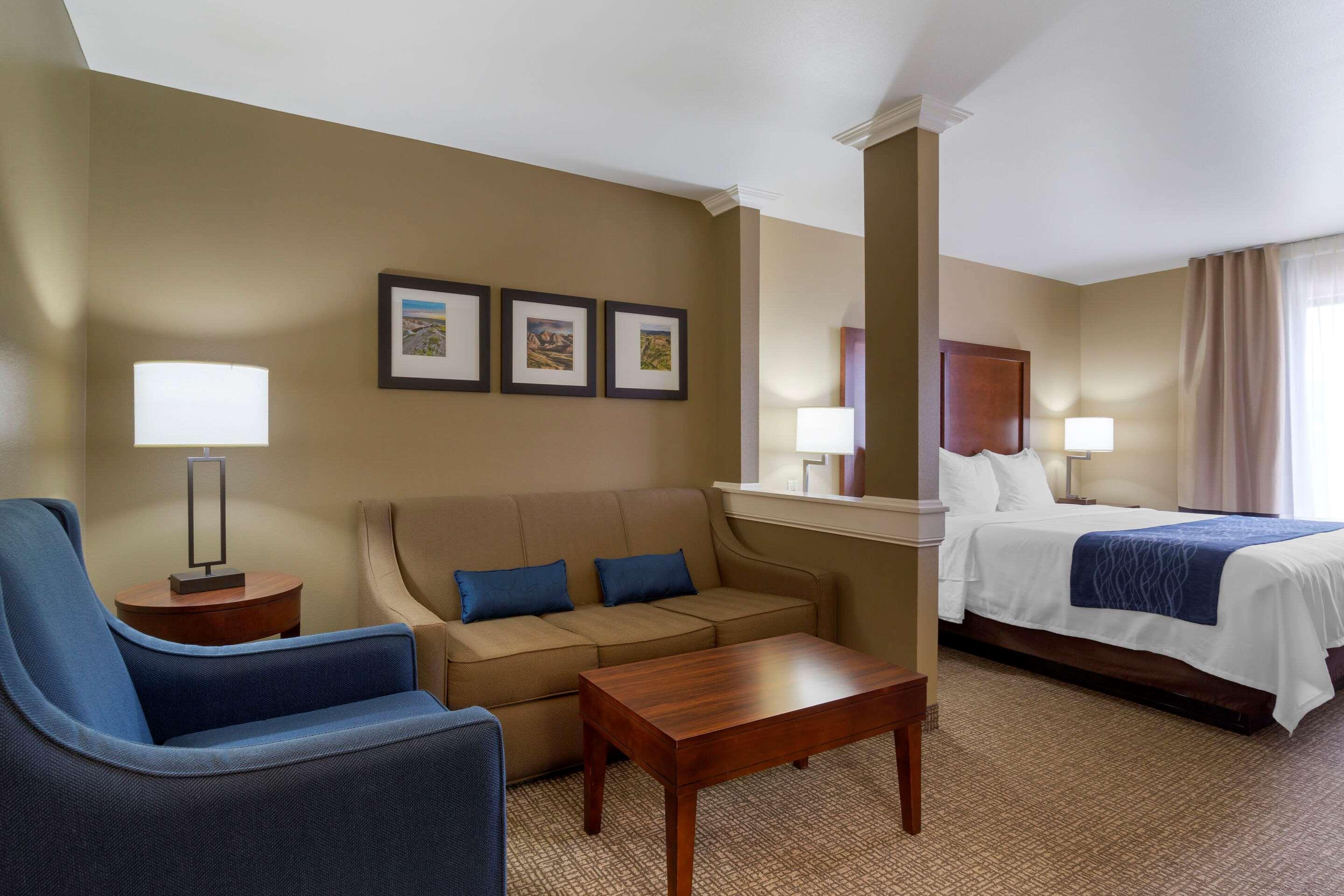 Comfort Inn&Suites Mandan - Bismarck Extérieur photo