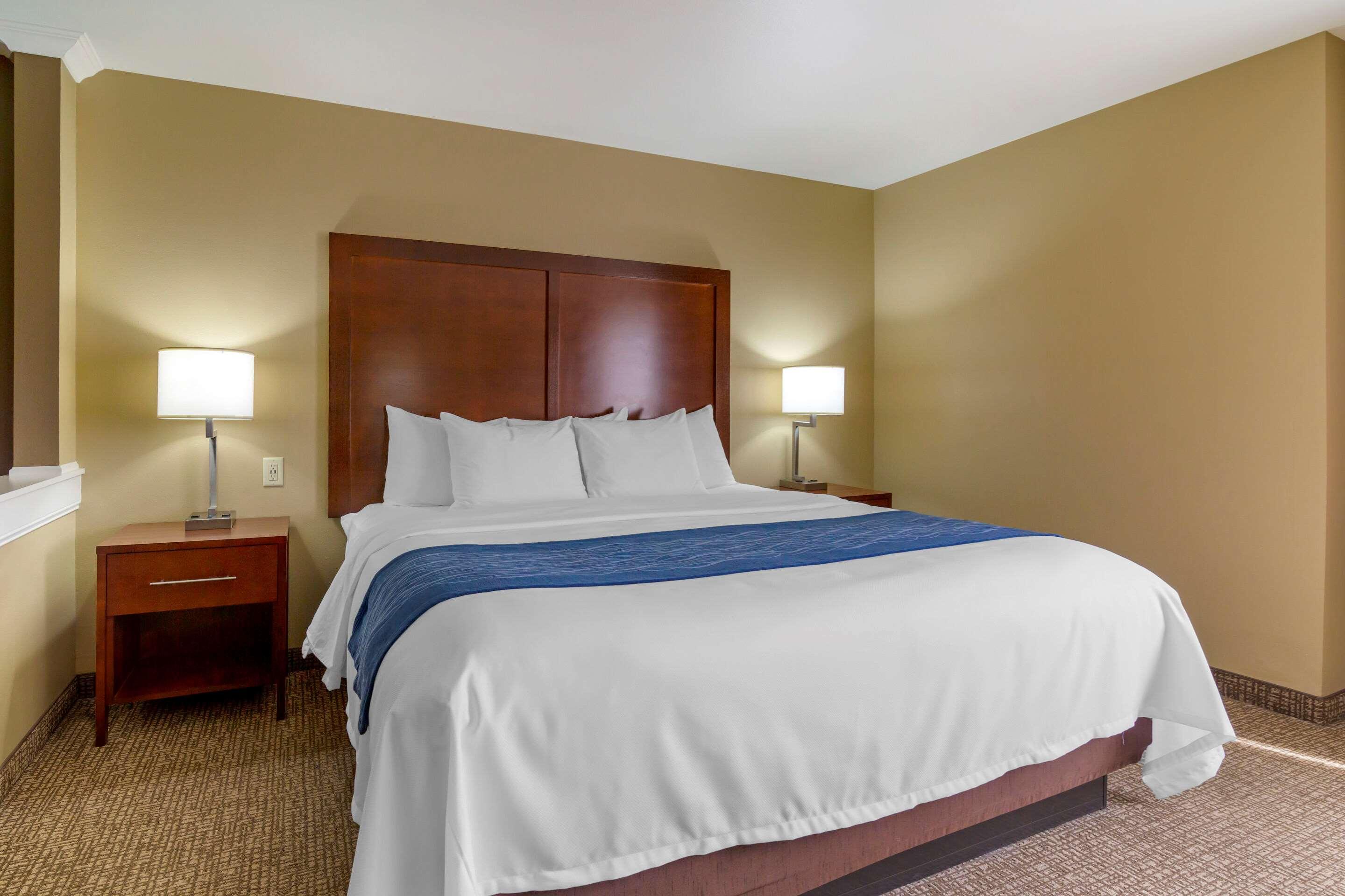 Comfort Inn&Suites Mandan - Bismarck Extérieur photo