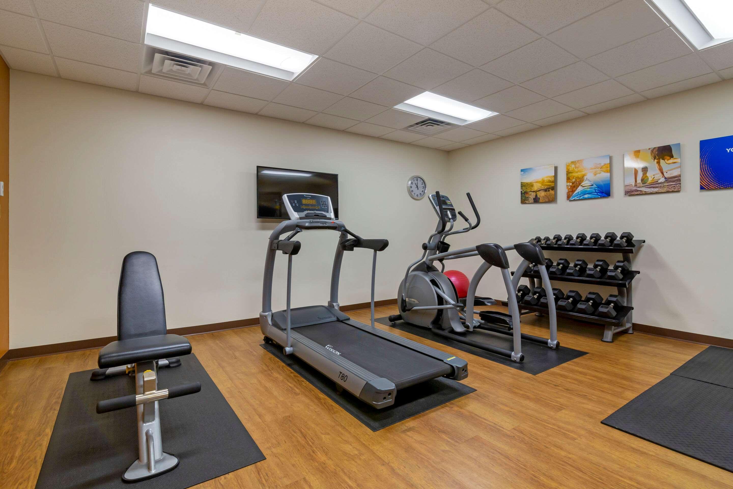 Comfort Inn&Suites Mandan - Bismarck Extérieur photo
