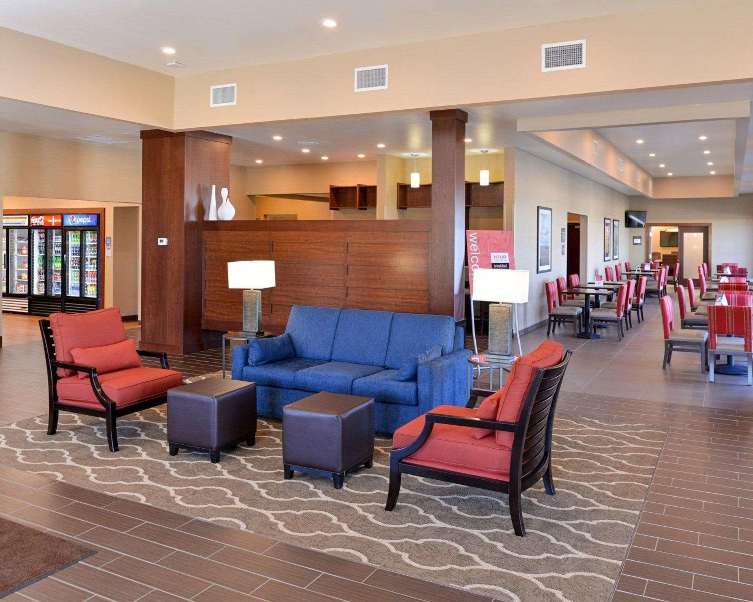 Comfort Inn&Suites Mandan - Bismarck Extérieur photo